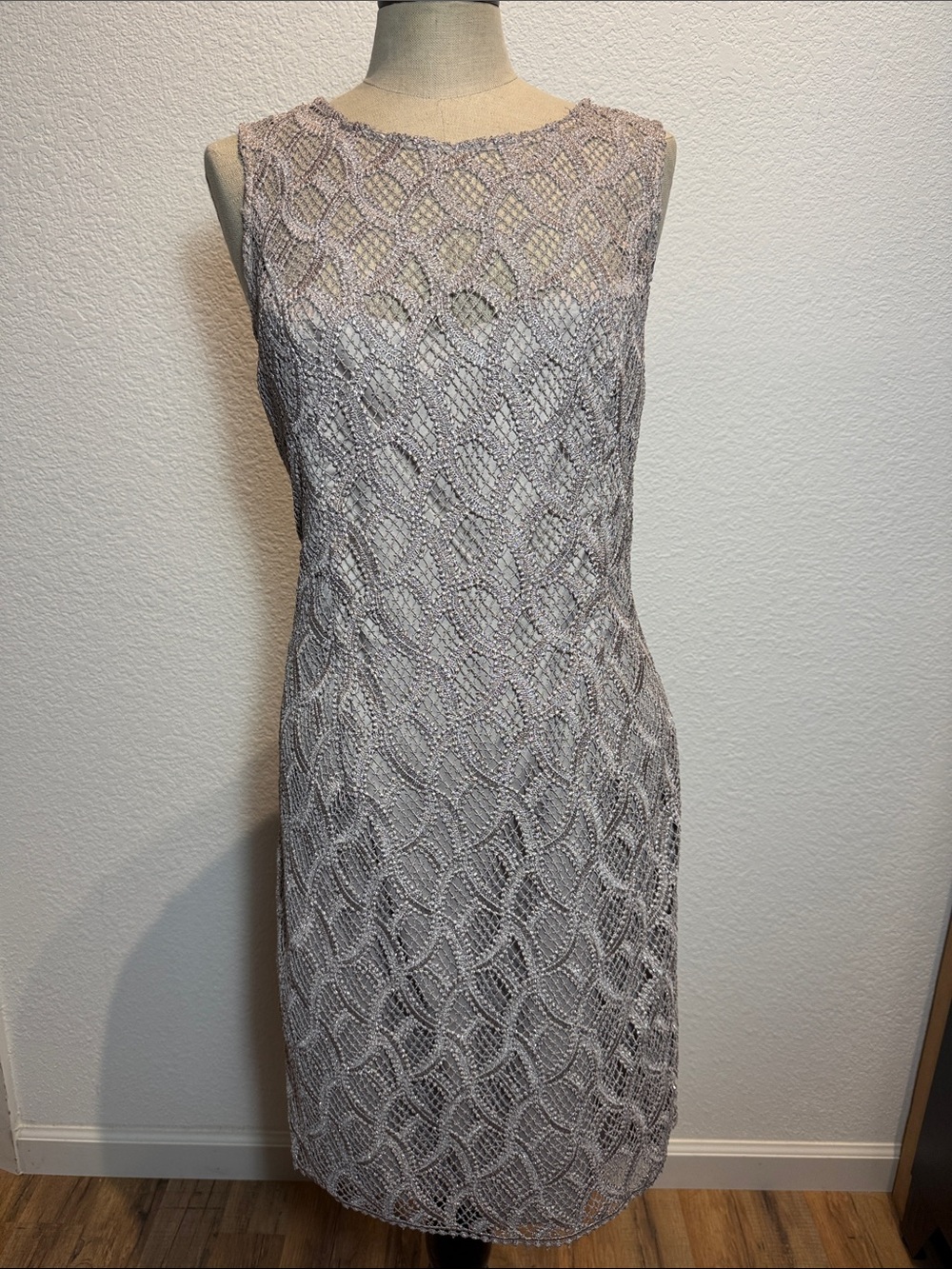 Vince Camuto Sleeveless Crochet Overlay Midi Dress in Light Gray